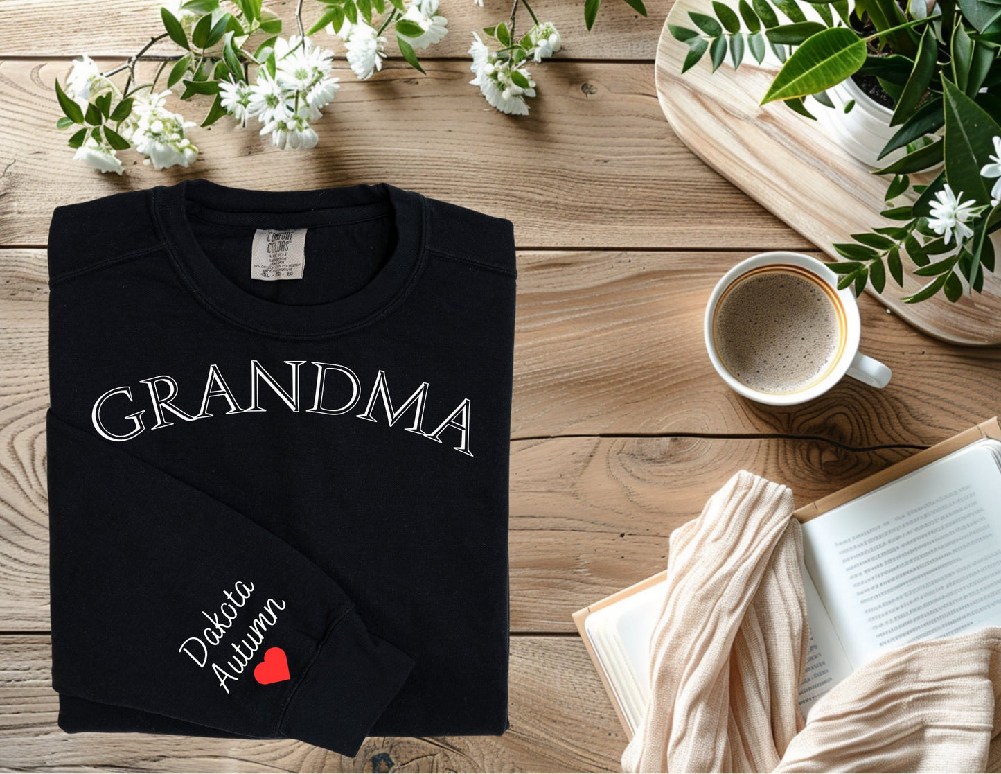 Grandma- Sweatshirt, custom names on sleeve - DT Workshop & Creations