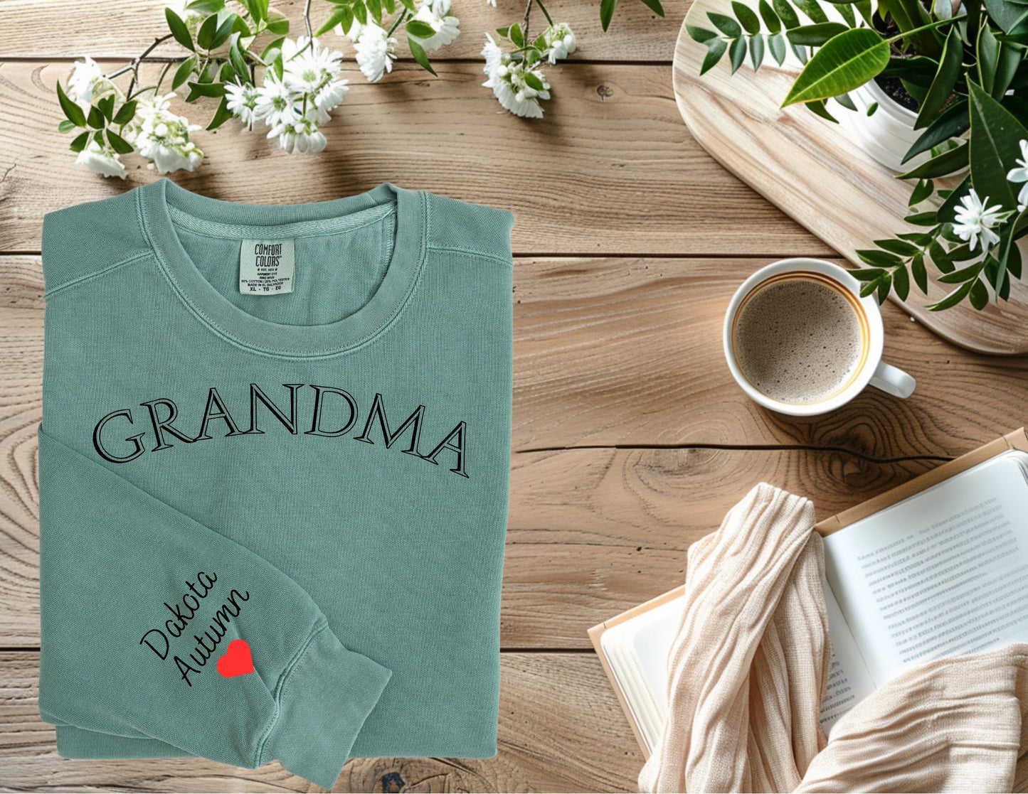 Grandma- Sweatshirt, custom names on sleeve - DT Workshop & Creations