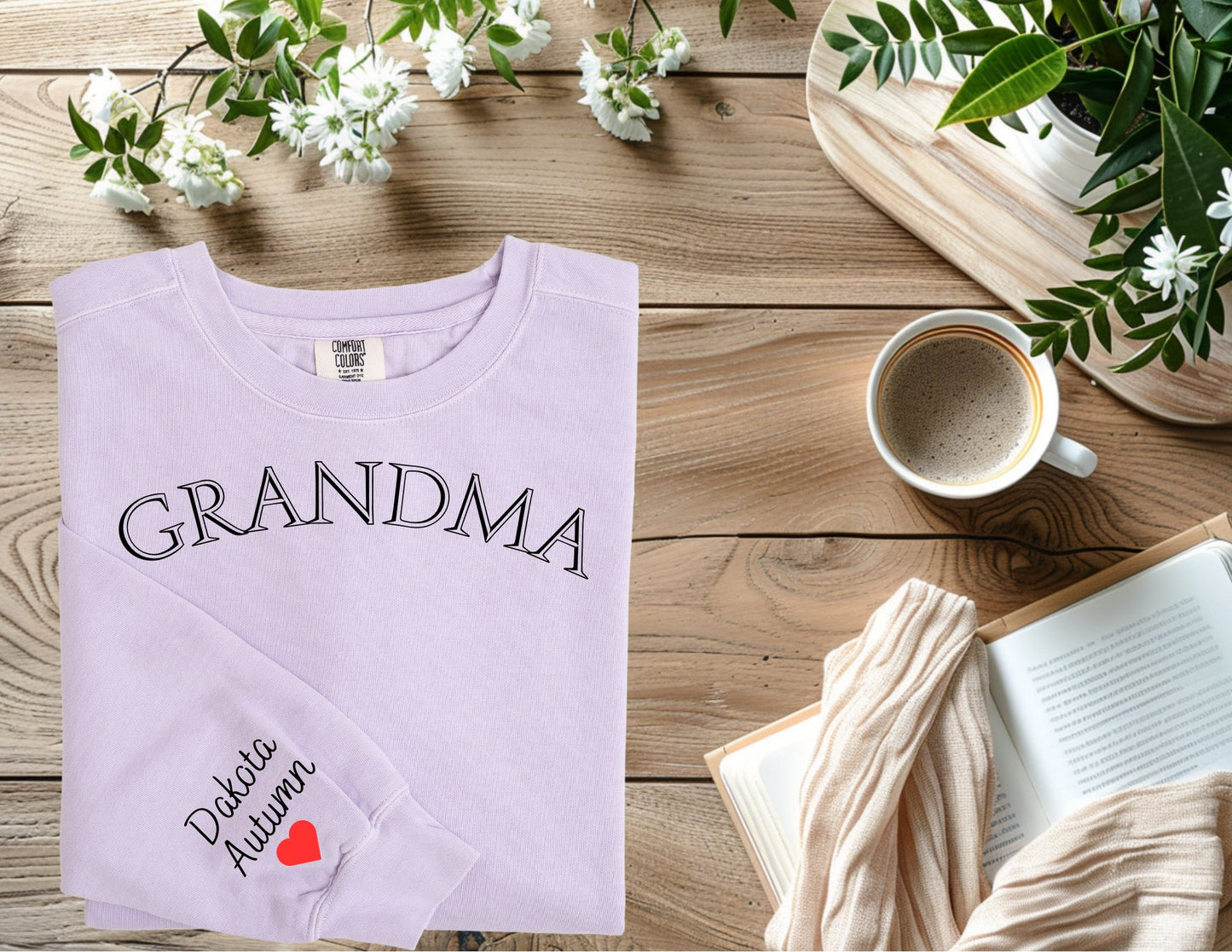 Grandma- Sweatshirt, custom names on sleeve - DT Workshop & Creations