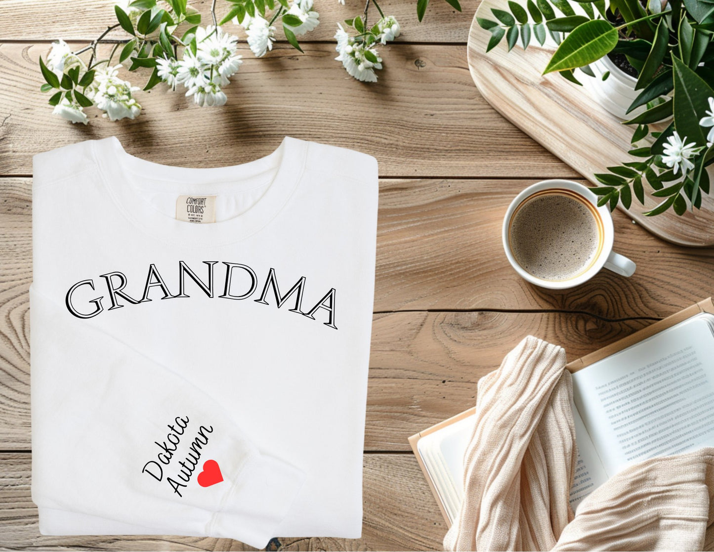 Grandma- Sweatshirt, custom names on sleeve - DT Workshop & Creations