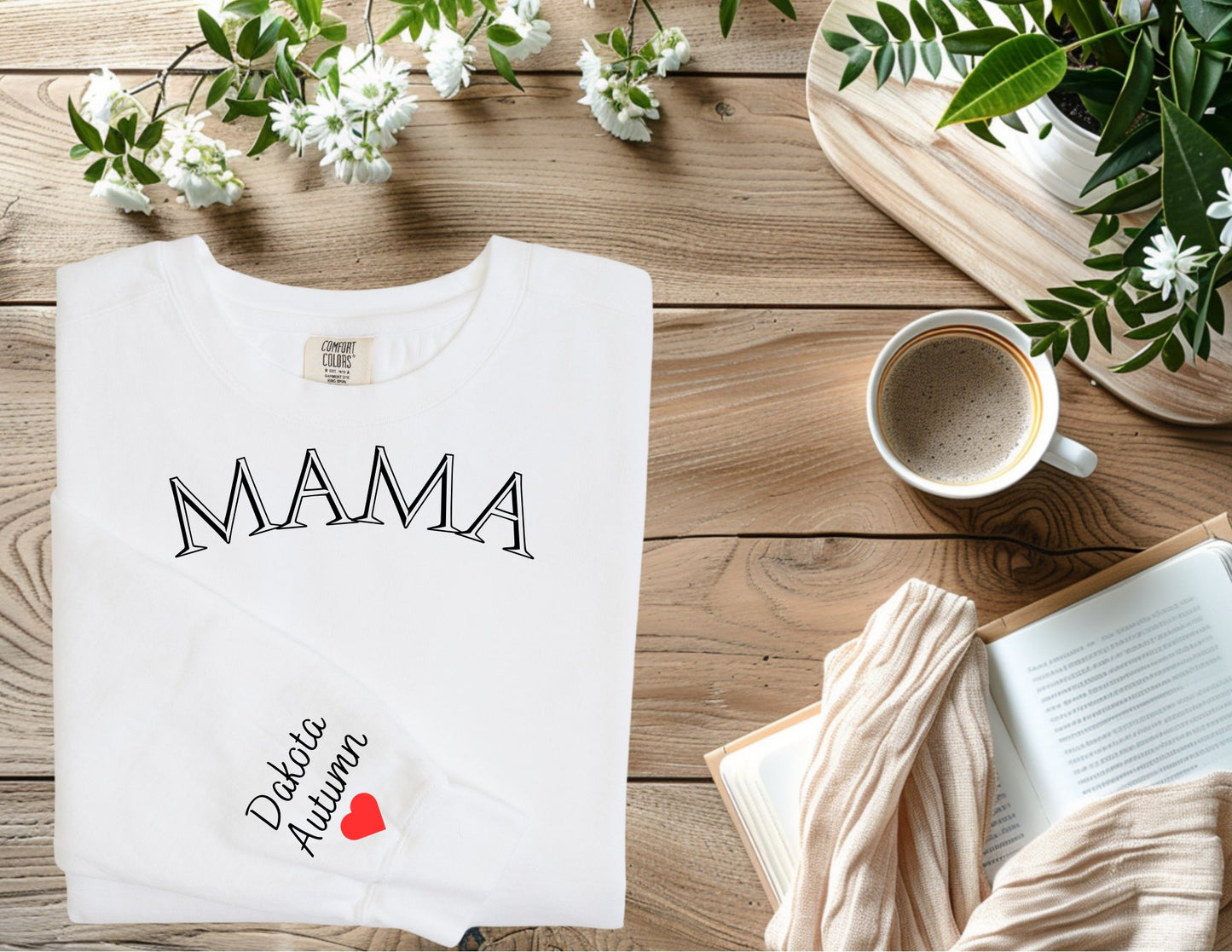 Mama- Sweatshirt, custom names on sleeve - DT Workshop & Creations