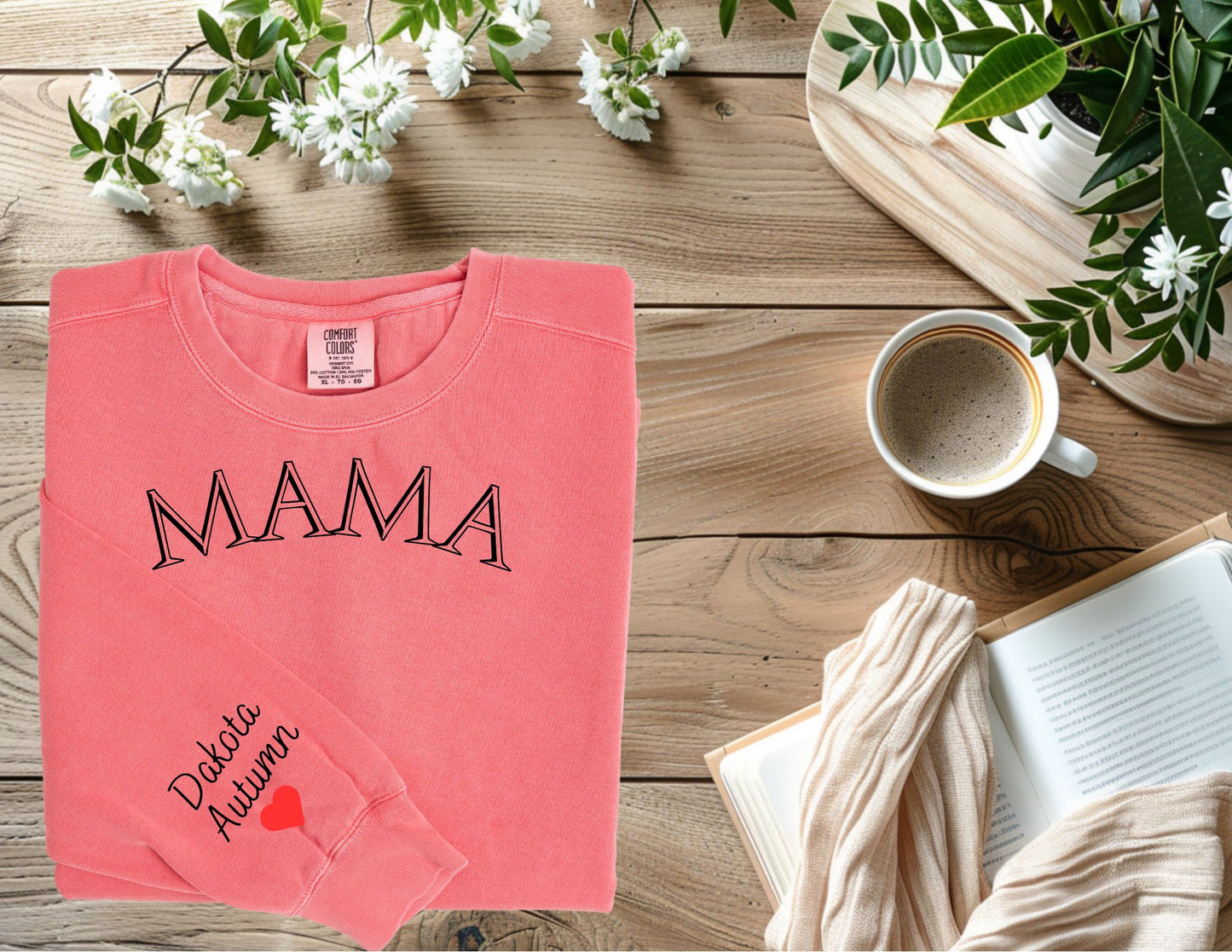 Mama- Sweatshirt, custom names on sleeve - DT Workshop & Creations