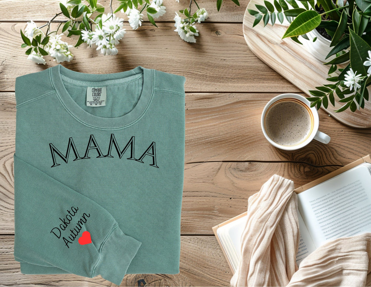 Mama- Sweatshirt, custom names on sleeve - DT Workshop & Creations